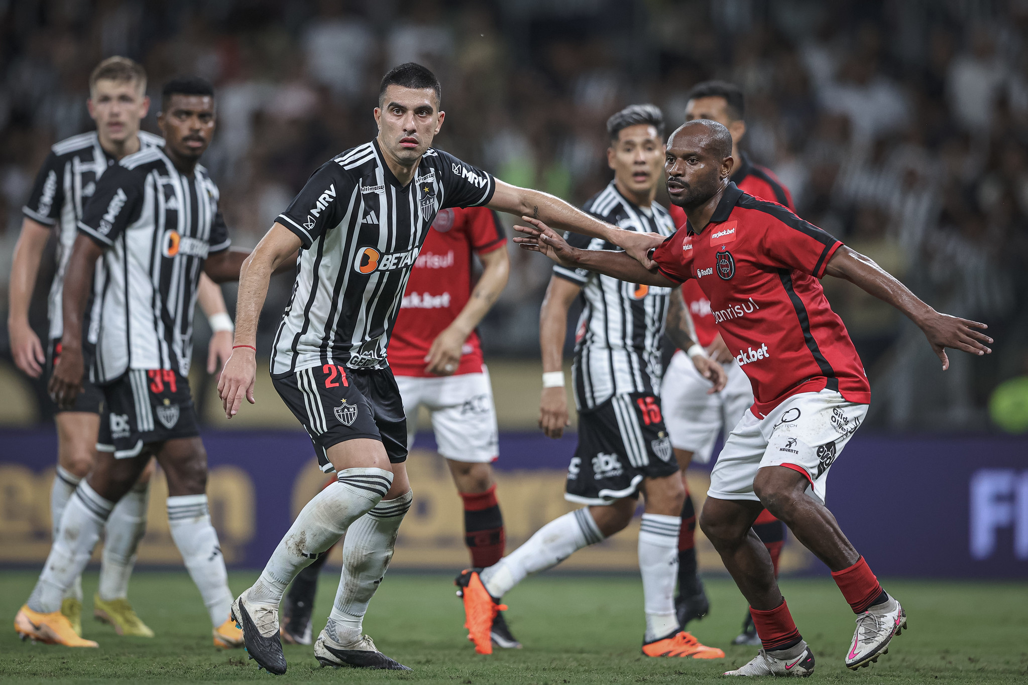 📢VITORIA-EMPATE-DERROTA EM PELOTAS SIGNIFICADO ⚽ CENTRO-AVANTE FAZ FALTA  ATLÉTICO GALO NOTÍCIAS HOJE 