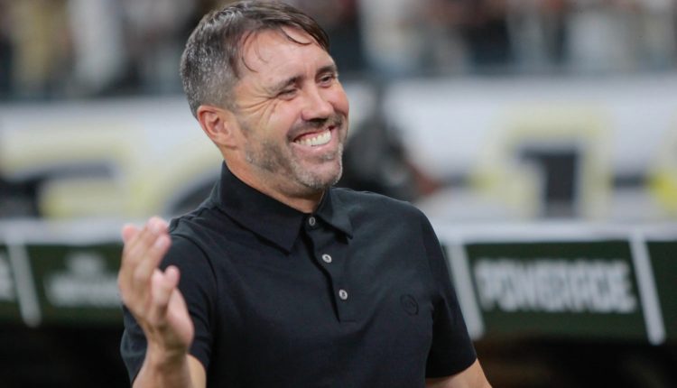 Eduardo-Coudet-Atlético-Mineiro-Galo