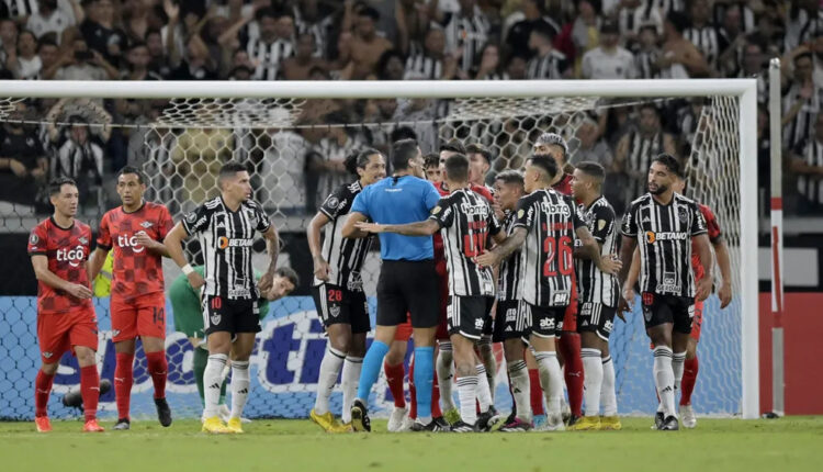 Atlético-Mineiro-Galo-Libertadores-Allianza-Lima-Escalação