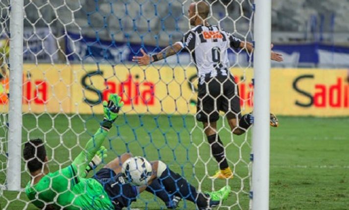 Atlético-Mineiro-Galo-Fábio-Vanderlei-Gol-Costas