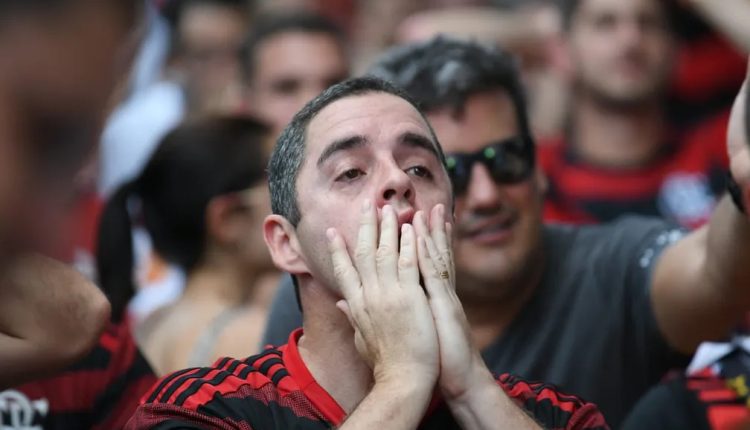 Atlético-Mineiro-Galo-Flamengo-Allan