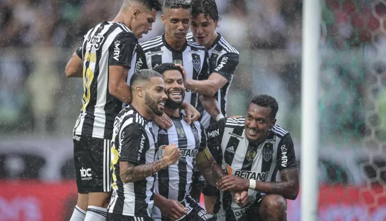 Após prorrogar o contrato com o Galo, atacante afirma que não trocaria o Atlético-MG por nenhum clube brasileiro. Confira os detalhes da conversa