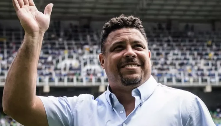 Com as constantes oscilações na temporada, Ronaldo enfrenta canditados e pode perder o cargo de presidente do Cruzeiro nos próximos dias