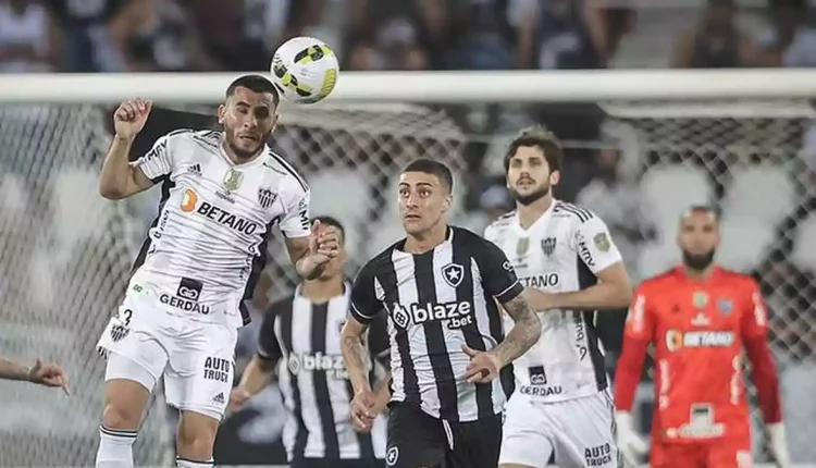 Atlético-MG e Botafogo se enfrentam em jogo válido pela 23ª rodada do Campeonato Brasileiro. Galo vive indecisão antes da partida