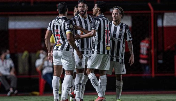 Após ser vendido pelo Atlétioc-MG, jogador vem se destacanto no Campeonato Mexicano. Confira as façanhas do ex-Galo