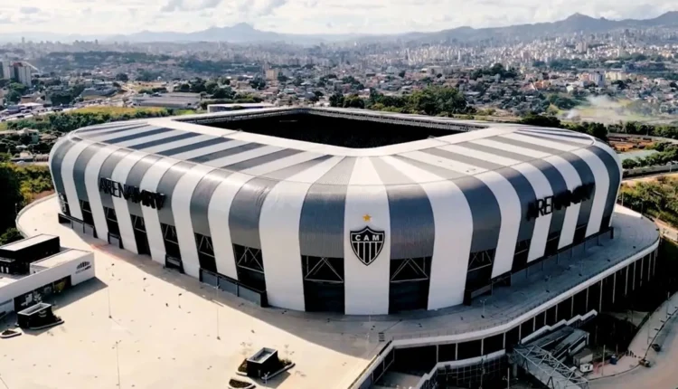 Após 11 dias do último jogo como mandante, Atlético-MG corre contra o tempo para resolver problema presente no gramado da Arena MRV