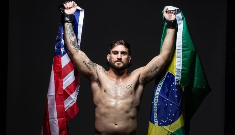 Lutar norte-americano de MMA se declara para o Galo e pega a todos de surpresa. O finalista da PFL vai representar o Atlético-MG na grande final