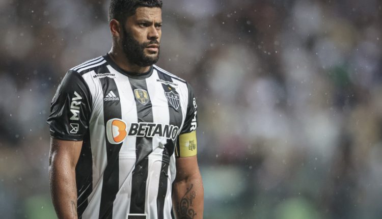 Após meses de conversas nos bastidores, Hulk tem contrato rescindido com o Atlético-MG. Confira o que aconteceu para a quebra de contrato do atacante