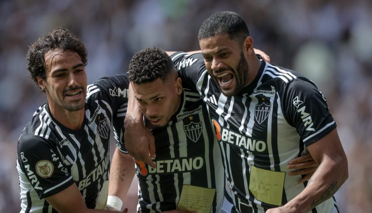 Atlético-MG tem campanha fora de curva e feito só é possível graças a Paulinho, Hulk e Igor Gomes. Confira a façanha do trio alvinegro na Série A