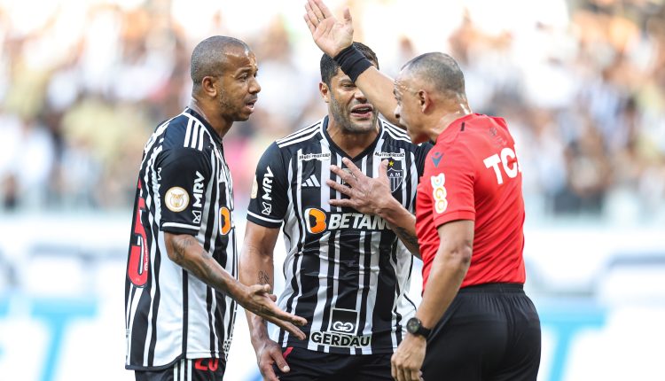 Após envolvimento em polêmica, Atlético Mineiro critica escolha da CBF, que pode compormeter resultado do confronto contra o São Paulo