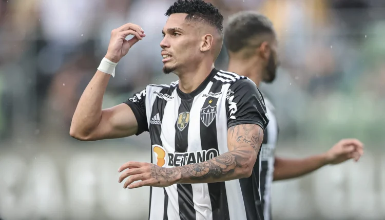 Artilheiro do Campeonato Brasileiro 2023, Paulinho posta vídeo em suas redes sociais e homenagem ao Vasco chama a atenção dos torcedores do Galo. Confira