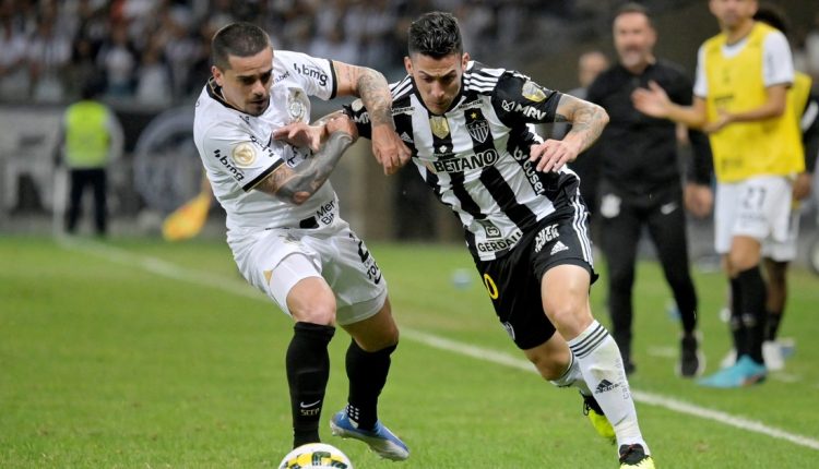 Atlético Mineiro surpreendeu com revés no segundo turno e comprovou a contratação do melhor ponta do Brasileirão. Confira as façanhas