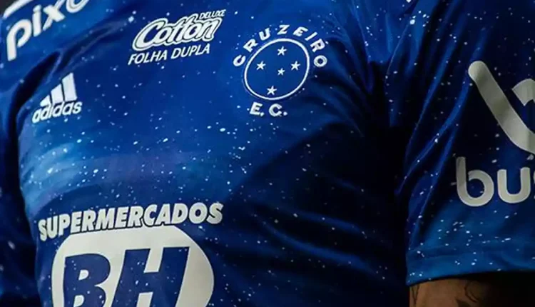 Após demitir Zé Ricardo e colocar Paulo Autuori como interino, Cruzeiro mira alto e faz proposta para técnico argentino com passagem pelo Racing. Confira