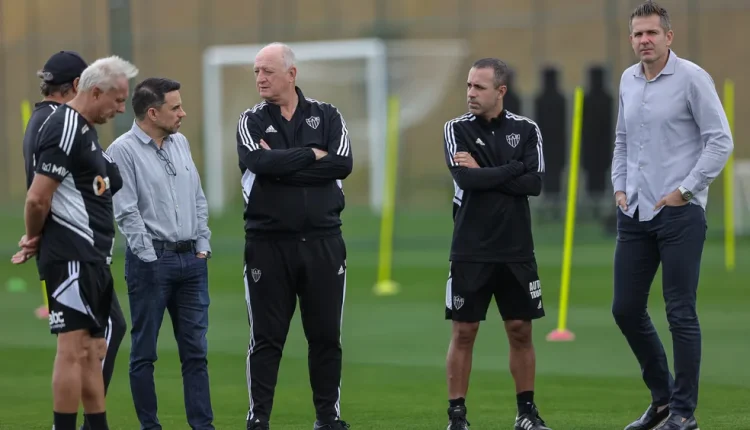 Diretor de futebol e técnico do Atlético Mineiro fazem grande trabalho nos bastidores e auxiliam na contratação de craque para o ano de 2024