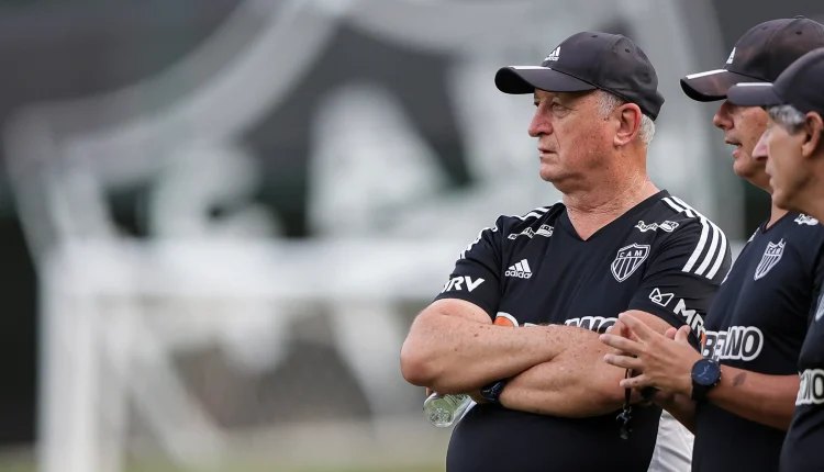 Diretoria do Galo pega a todos de surpresa e decide rescindir com treinador de última hora. Confira o que se sabe sobre a saída do comandante alvinegro