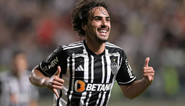 Igor Gomes, meio-campista de confiança de Felipão, foi responsável por sacramentar a chegada de mais um reforço para a temporada 2024 do Galo