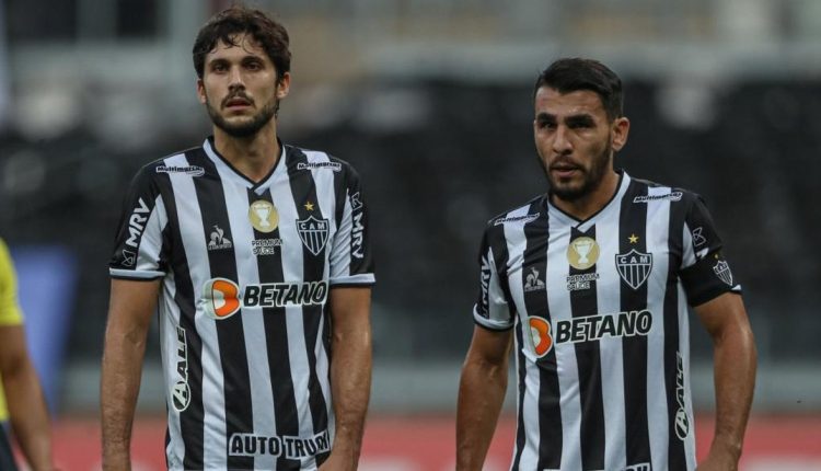 Após se reparesentar para o início da pré-temporada, zagueiro do Atlético Mineiro critica imprensa por disseminar informações falsas a seu respeito. Entenda