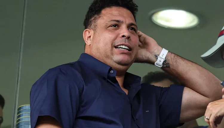 Alvo de críticas por parte da torcida do Cruzeiro, Ronaldo Fenômeno é atacado por dirigente do América Mineiro. Entenda o caso completo