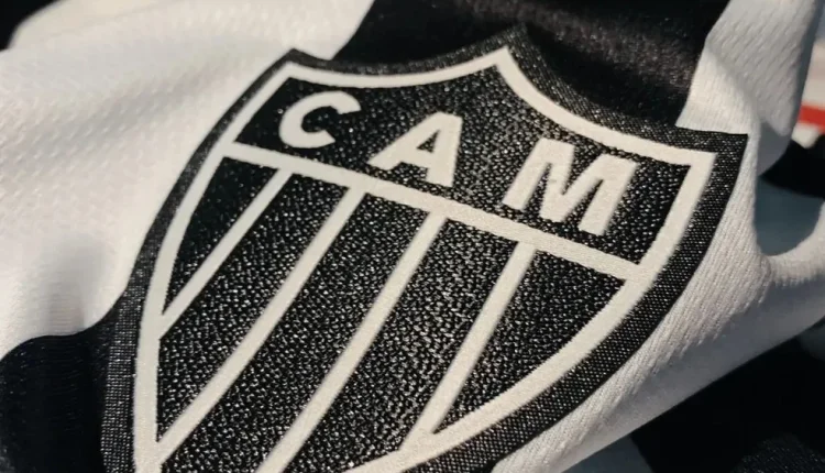 Galo divulga nova camisa do clube para a temporada 2024 e vendas se iniciam nesta sexta-feira (23). Confira os detalhes do novo manto