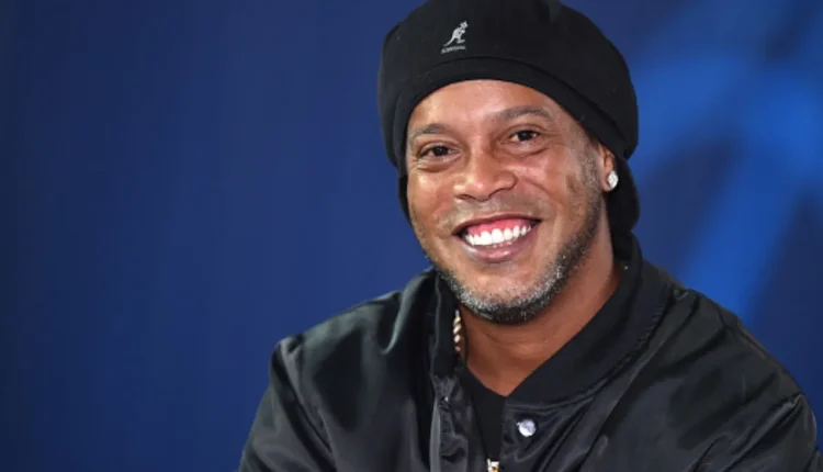 Após envolvimento em golpe com criptomoedas, Ronaldinho Gaúcho é pego de surpresa com condenação na Justiça de São Paulo