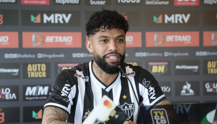 Otávio concede entrevista coletiva antes do clássico entre Atlético Mineiro e Cruzeiro e faz revelação que pega jornalistas de surpresa. Confira