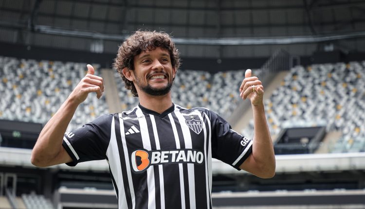 Após assumir titularidade no plantel alvinegro, Gustavo Scarpa diminui importância do Campeonato Mineiro, mas projeta ano campeão com o Galo. Confira