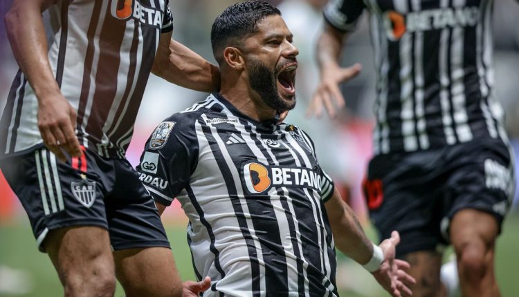 Após triunfo em cima do América-MG, Hulk fala sobre cobrança de Gustavo Scarpa e discussão nos bastidores do Atlético-MG. Confira