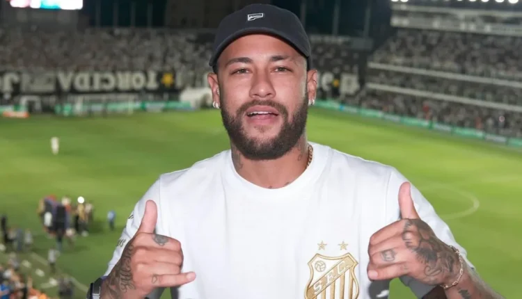 Neymar desembarca em Belo Horizonte para se encontrar com representante do Atlético-MG e encontro levando rumores sobre seu retorno ao Brasil. Confira